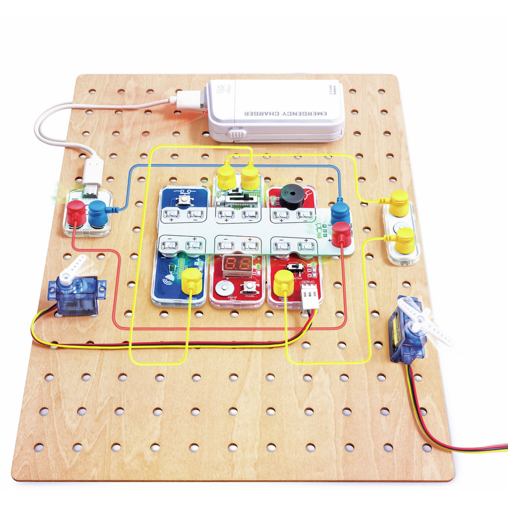 PRO: Circuit Explorer Kit (EN/DE/IT)