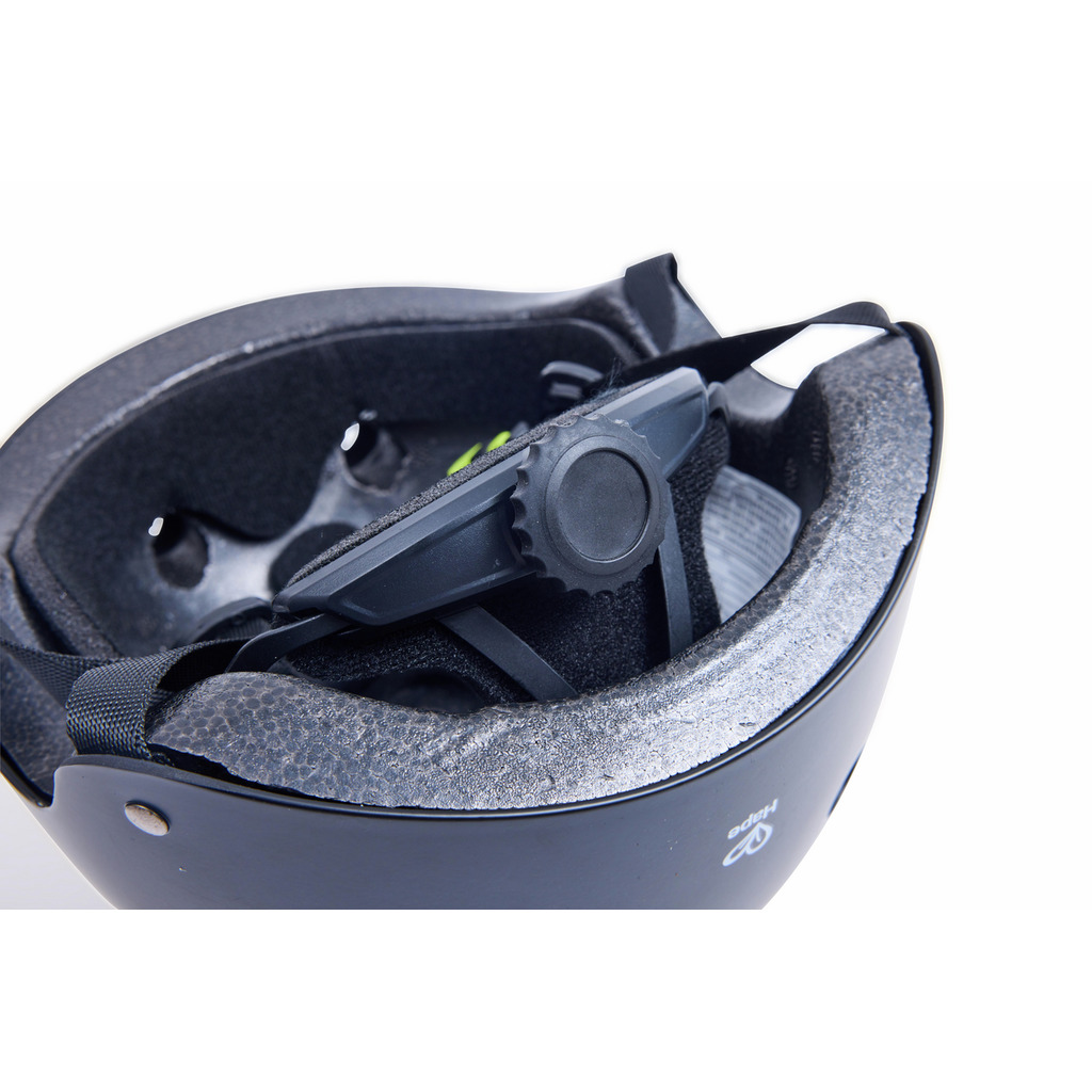 Elmetto nero Elmetto nero