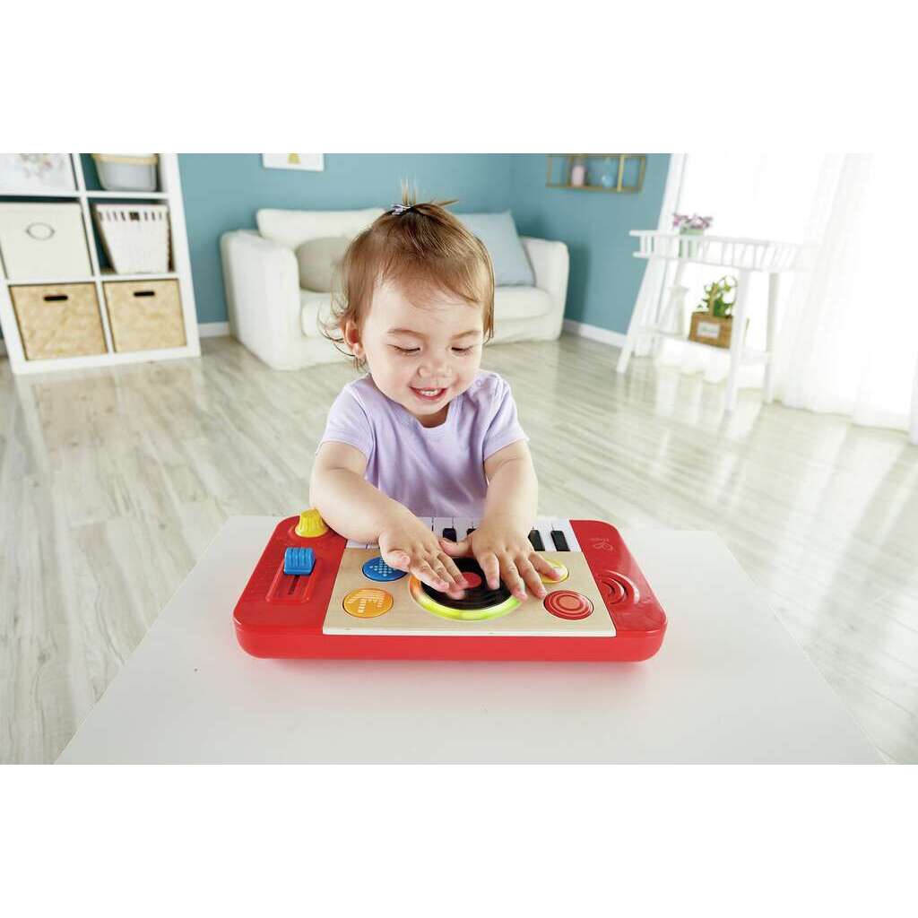 Studio DJ Mix & Spin Studio DJ Mix & Spin