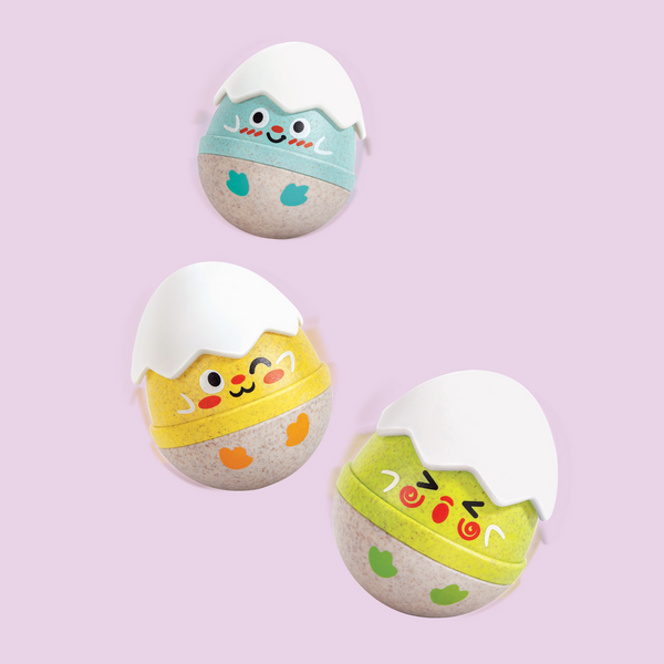 Sonagli oscillanti con pulcini felici Sonagli oscillanti con pulcini felici